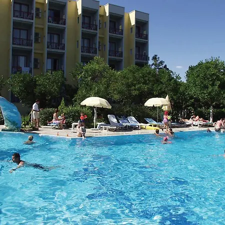 Ξενοδοχείο Larissa Garden