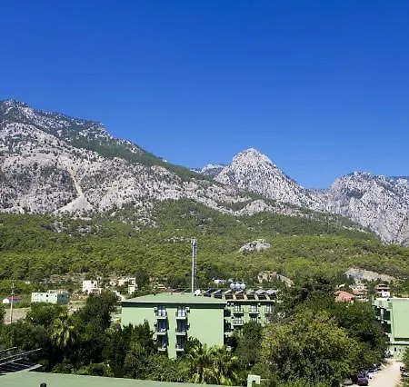 Larissa Garden Ξενοδοχείο Κεμέρ