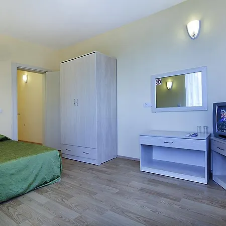 Larissa Garden 호텔 케메르