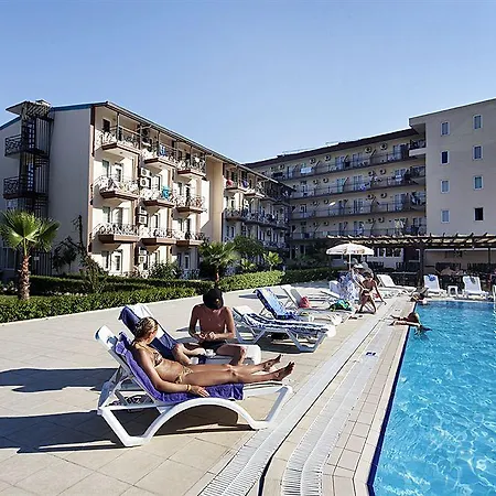 Larissa Garden 4*