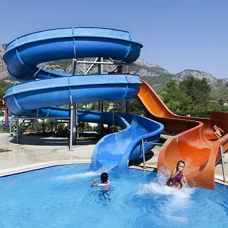 Hotel Larissa Garden