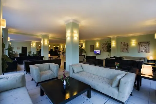 Larissa Garden Hotel