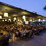 Larissa Garden Hotel