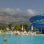 Hotel Larissa Garden