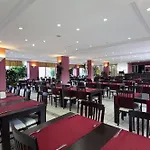 Larissa Garden Kemer